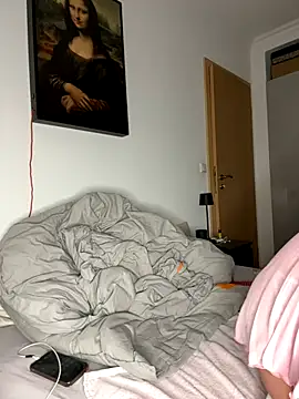 OliviaaFischer online show from 11/14/25, 06:17