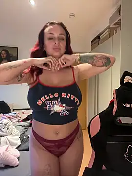 OliviaaFischer online show from 05/08/26, 06:46