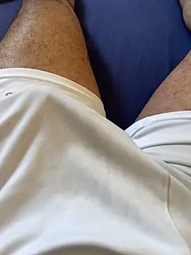 Snapshot of Beurberry19 chatting on 09/30/25, 04:01 Beurberry19 online show from 09/30/25, 04:01