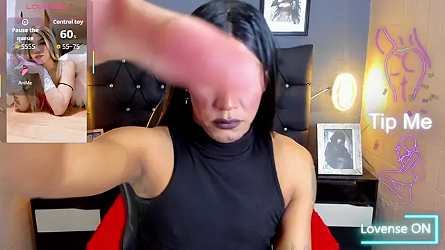 Lucia-Horny24 online show from 11/07/25, 06:30