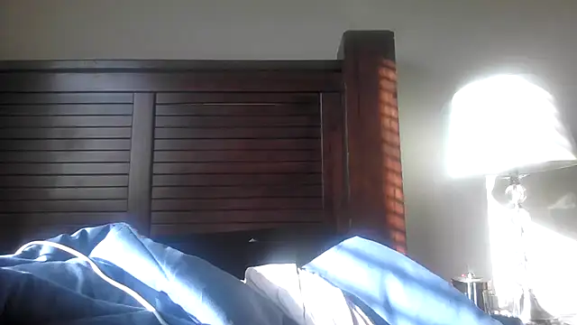 Snapshot of Marlowlovee chatting on 10/12/25, 11:15 Marlowlovee online show from 10/12/25, 11:15
