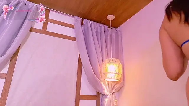 RenataLeclair online show from 05/01/26, 04:33