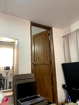 emma hot2006 online show from 09/27/25, 03:28