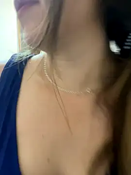 emma hot2006 online show from 11/29/25, 06:00