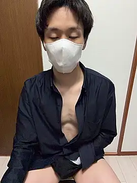 Snapshot of gHayato chatting on 03/05/26, 02:57 gHayato online show from 03/05/26, 02:57