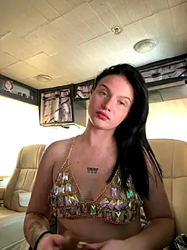 Snapshot of sexyLexii2002 chatting on 09/16/25, 05:58 sexyLexii2002 online show from 09/16/25, 05:58