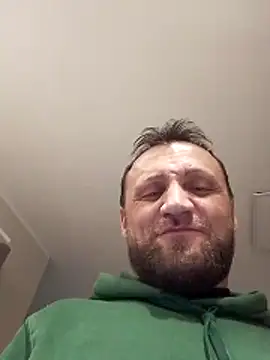 Snapshot of diorjador chatting on 02/15/26, 08:02 diorjador online show from 02/15/26, 08:02