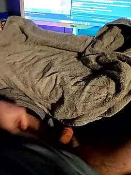 Snapshot of ilp3 chatting on 01/14/26, 05:24 ilp3 online show from 01/14/26, 05:24