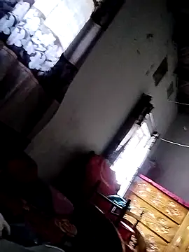 Snapshot of Nusrat-Q chatting on 09/21/25, 11:01 Nusrat-Q online show from 09/21/25, 11:01