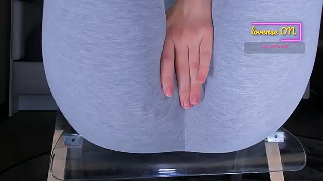 Cameltoe squirt inPants online show from 07/19/26, 09:13