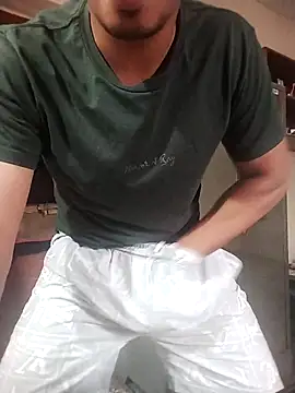 COme8989 online show from 02/11/26, 11:59