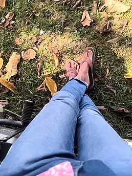 Snapshot of rajdehli chatting on 10/28/25, 05:00 rajdehli online show from 10/28/25, 05:00