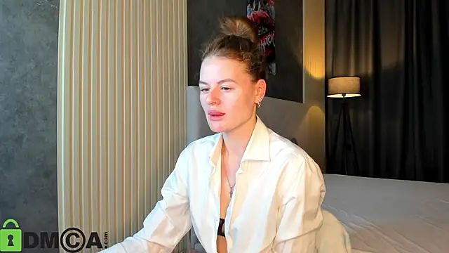 Wanda Gomez online show from 11/30/25, 01:48