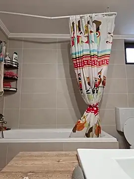 merlyn4 online show from 11/05/25, 10:37