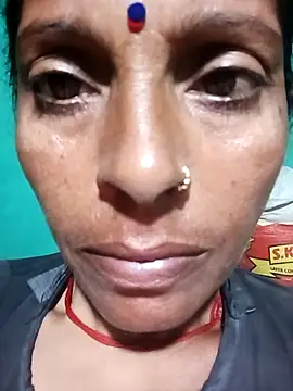 Snapshot of Suhana_pandit chatting on 10/07/25, 08:39 Suhana pandit online show from 10/07/25, 08:39