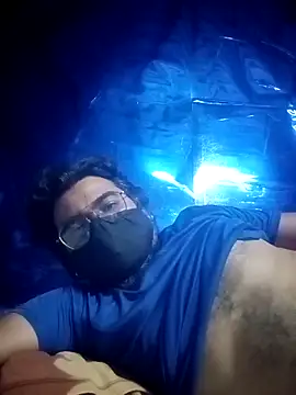 Snapshot of Rangabilla1947 chatting on 10/19/25, 01:12 Rangabilla1947 online show from 10/19/25, 01:12