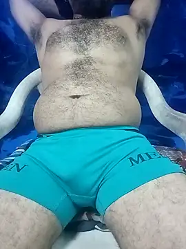 Snapshot of Rangabilla1947 chatting on 02/19/26, 06:59 Rangabilla1947 online show from 02/19/26, 06:59