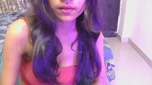 hoty-priya online show from 06/05/26, 04:30