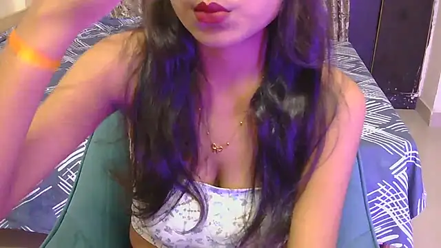 Snapshot of hoty-priya chatting on 07/01/26, 04:47 hoty-priya online show from 07/01/26, 04:47