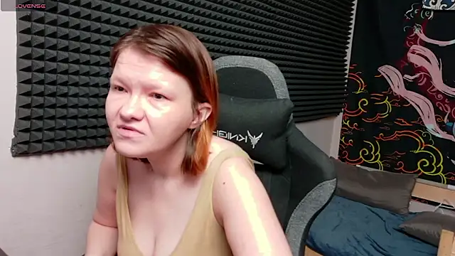 Nora lovvvv online show from 03/11/26, 11:05