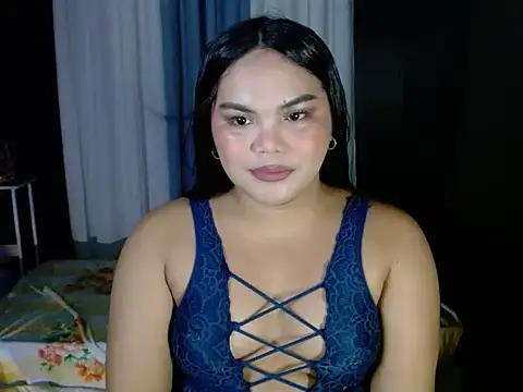 Snapshot of KylieSmith chatting on 11/14/25, 03:22 KylieSmith online show from 11/14/25, 03:22