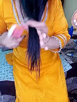 PRIYA 22 online show from 01/17/26, 11:37