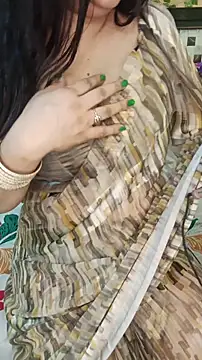 PRIYA 22 online show from 06/26/26, 04:50