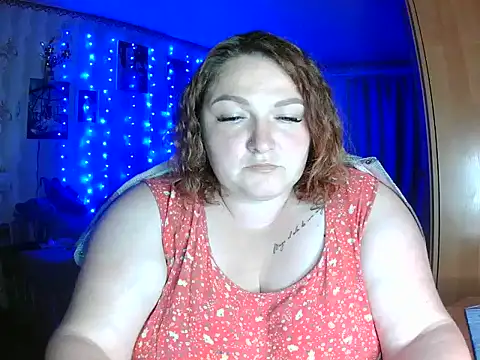 Snapshot of AngelQSky chatting on 06/16/26, 08:00 AngelQSky online show from 06/16/26, 08:00
