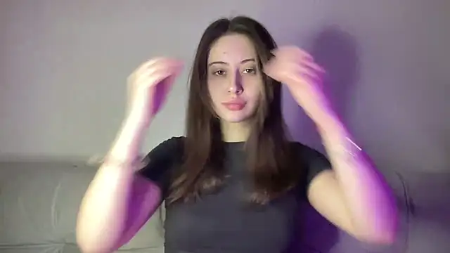 Snapshot of StellarAlice chatting on 03/06/26, 11:17 StellarAlice online show from 03/06/26, 11:17