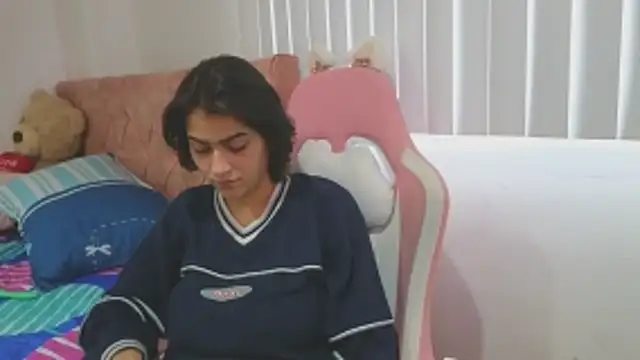 Crystal Star  online show from 11/05/25, 10:59