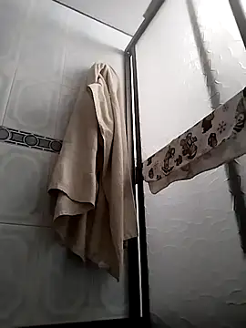 Crystal Star  online show from 11/25/25, 04:29