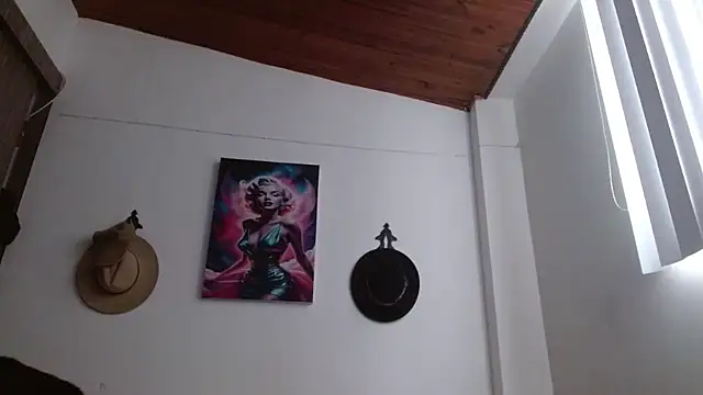 Crystal Star  online show from 03/12/26, 12:44