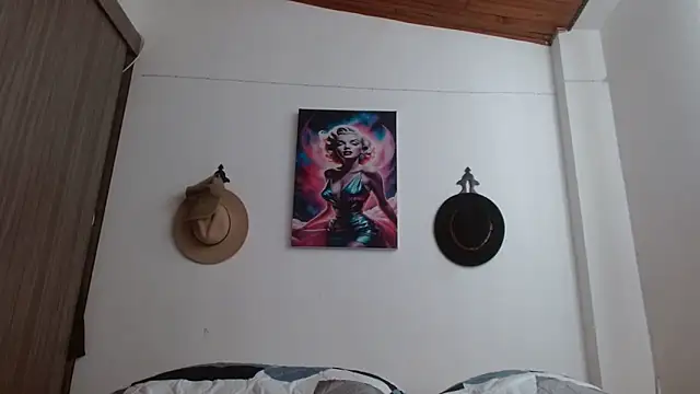 Crystal Star  online show from 03/14/26, 01:05