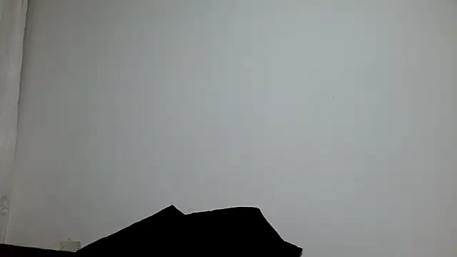 Gia Lee online show from 10/09/25, 03:04