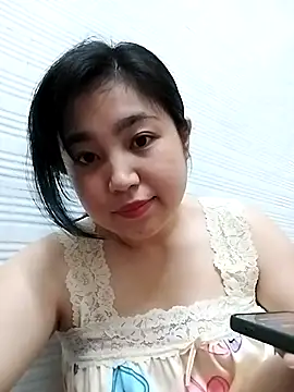 Minn-cute online show from 04/30/26, 10:54