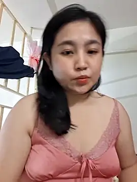 Minn-cute online show from 05/06/26, 05:57