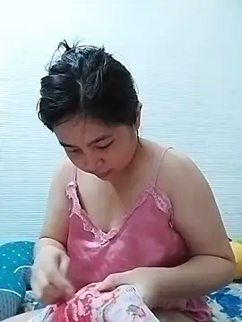 Minn-cute online show from 06/09/26, 03:07