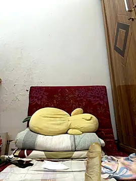 July-Asian online show from 11/05/25, 11:49