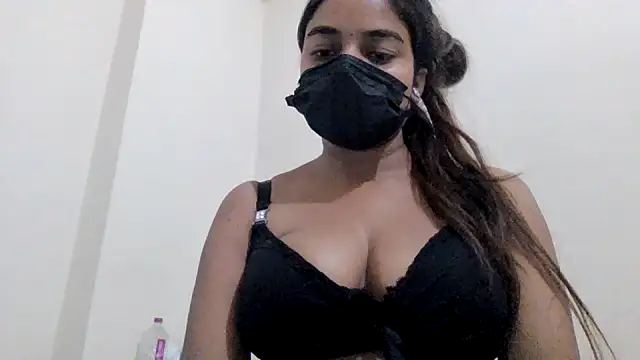 Little toy girl online show from 06/27/26, 12:33