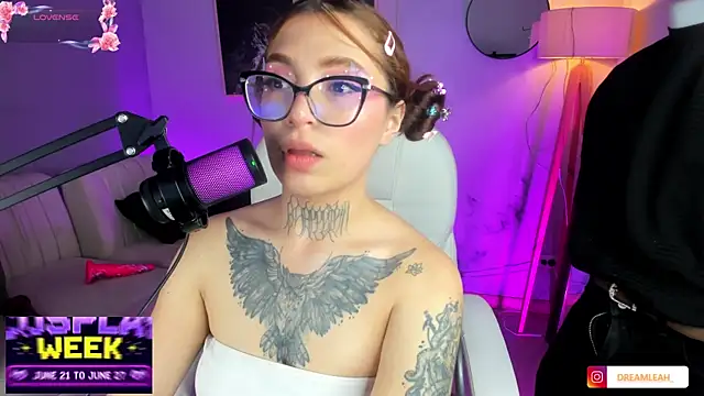 dreamleah  online show from 06/12/26, 09:46