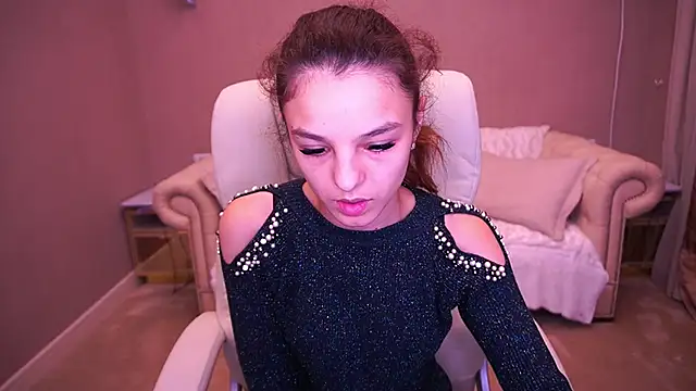 AnitaBambie online show from 12/01/25, 02:22