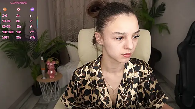 Snapshot of AnitaBambie chatting on 03/10/26, 06:29 AnitaBambie online show from 03/10/26, 06:29