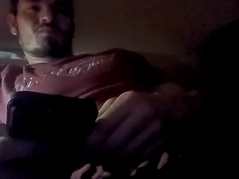 Snapshot of StirringFraction chatting on 09/15/25, 05:13 StirringFraction online show from 09/15/25, 05:13