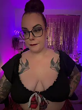 Miss Lucifer6 online show from 07/18/26, 08:34