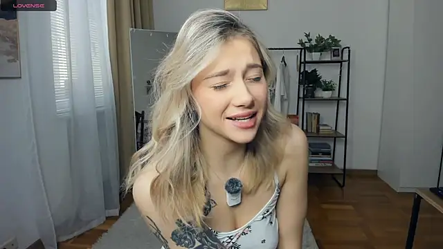 FaaBinaa online show from 01/11/26, 07:24