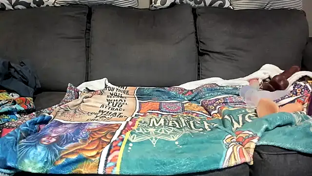 kinkykortney online show from 12/23/25, 09:18