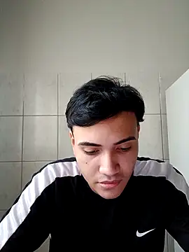 Snapshot of novinho_safado__ chatting on 11/05/25, 08:09 novinho safado online show from 11/05/25, 08:09