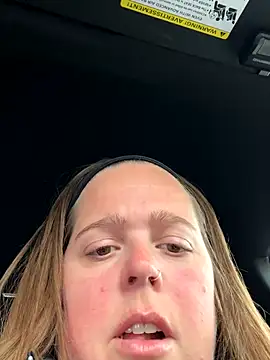 Snapshot of hornykitty1210 chatting on 10/31/25, 07:15 hornykitty1210 online show from 10/31/25, 07:15