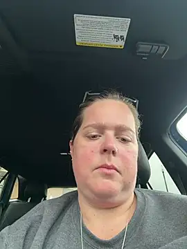 Snapshot of hornykitty1210 chatting on 01/12/26, 08:03 hornykitty1210 online show from 01/12/26, 08:03