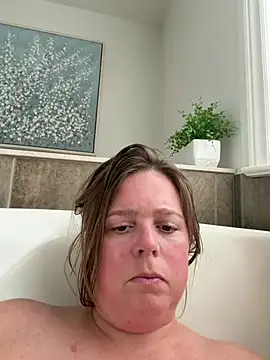 Snapshot of hornykitty1210 chatting on 03/24/26, 06:02 hornykitty1210 online show from 03/24/26, 06:02